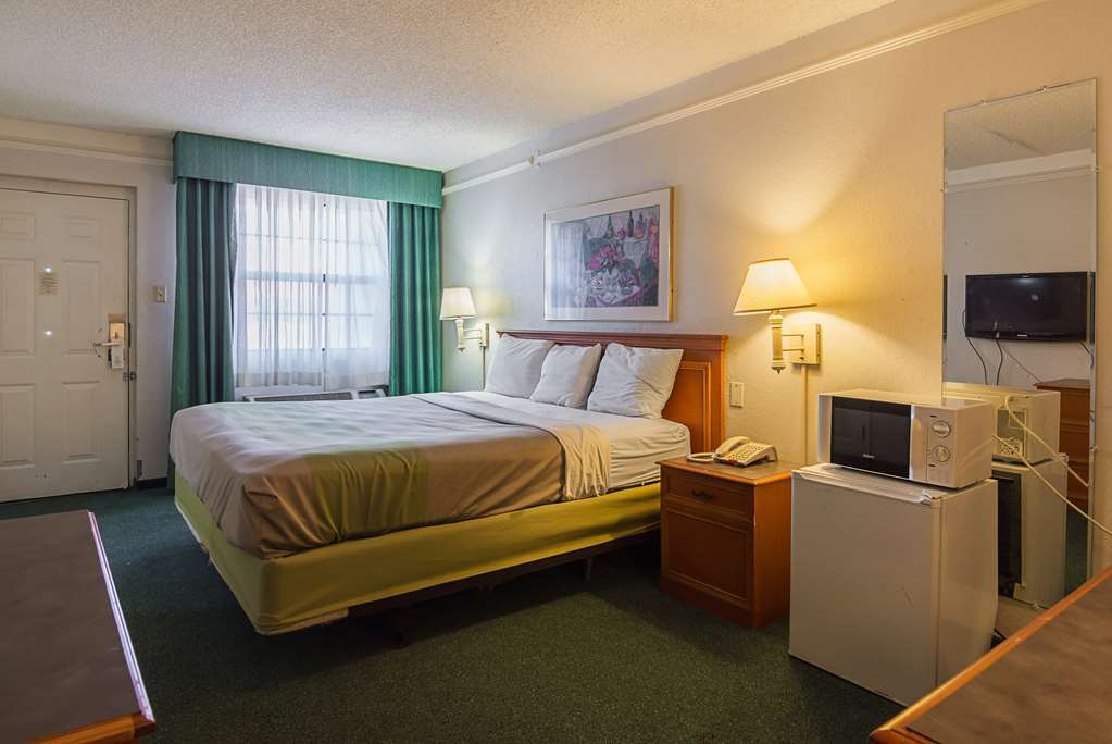 Baymont By Wyndham Tulsa Broken Arrow Motel Kamer foto